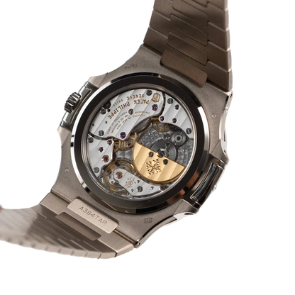 Nautilus 40mm 5740/1G-001 Perpetual Calendar Moon Phases